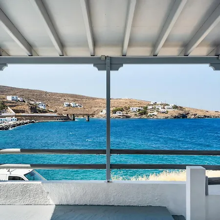 Gorgona * Loutra (Kythnos)