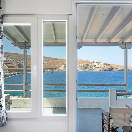 Gorgona * Loutra (Kythnos)